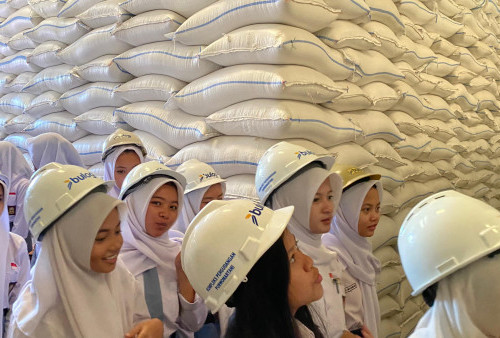 Bulog DIY Ajak Siswa SMA Playen Belajar Langsung Sistem Ketahanan Pangan di Gudang Logandeng