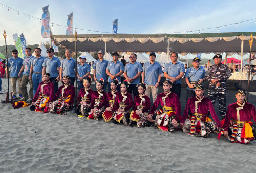 Jogja International Kite Festival 2026 Meriahkan Parangkusumo, Diikuti Peserta dari 17 Negara
