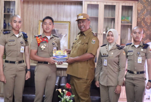 Silaturahmi dan Pembekalan, Plt. Bupati I Komang Koheri Terima Audiensi Anggota IPDN Asal Lampung Tengah