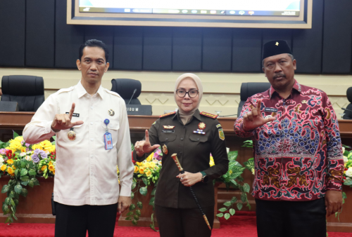  Wabup Lampung Tengah Hadiri Penandatanganan Nota PKS Pidana Kerja Sosial