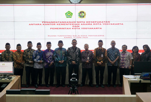 Ribuan Warga Ikuti Aksi Ngepel Malioboro, Pemkot Yogya Dorong Budaya Bersih Lingkungan