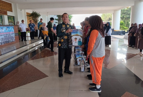 Resmi Diberangkatkan, 12 Siswa Asal Pringsewu Ikuti Pendidikan di Sekolah Rakyat Provinsi Lampung