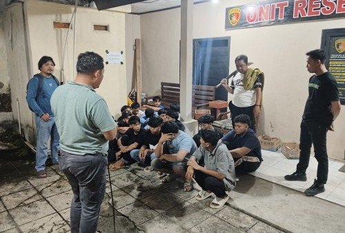 Viral Live Streaming Tawuran, 17 Remaja di Gadingrejo Diamankan Polisi