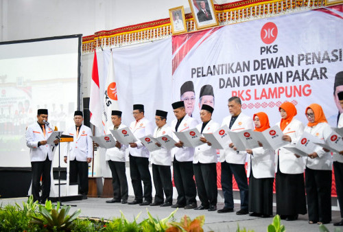 Perkuat Struktur Organisasi, PKS Lampung Lantik Dewan Penasihat dan Pakar Wilayah