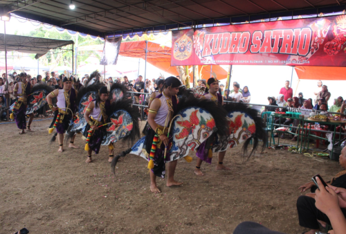 Vakum 11 Tahun, Jatilan Kudho Satrio Kembali Pentas di Sleman