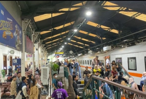 Hari ke-19 Ramadan, Penjualan Tiket KA Lebaran dari Yogyakarta Capai 295 Ribu