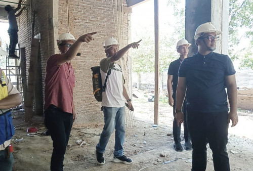 Lakukan Sidak, Wakil Walikota Metro Soroti Kualitas dan Transparansi Pembangunan