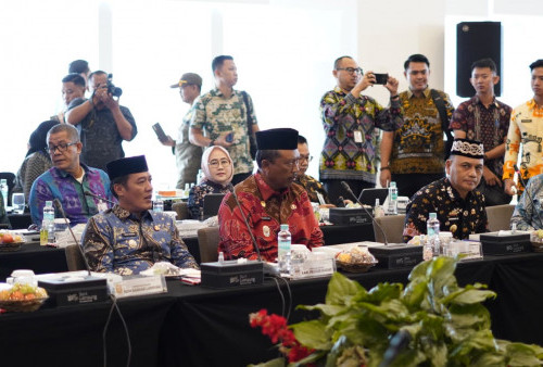 Plt Bupati I Komang Koheri Hadiri RUPS Tahun Buku 2025 Dan RUPS-LB PT Bank Lampung 