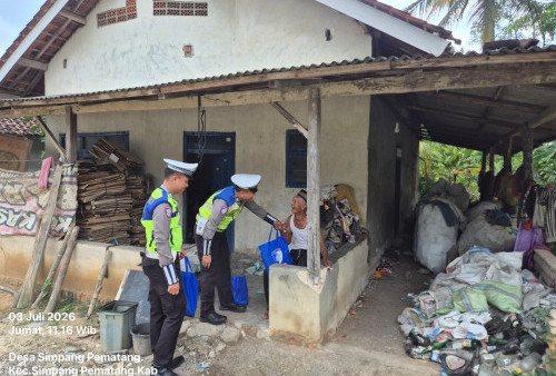 Satlantas Polres Mesuji Gelar TASI BERKAH PRESISI, Bagikan Sembako kepada Warga