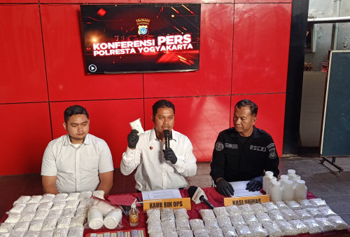 Polresta Yogyakarta Amankan 81 Ribu Butir Obat Keras Berlogo Y, Dua Tersangka Ditangkap