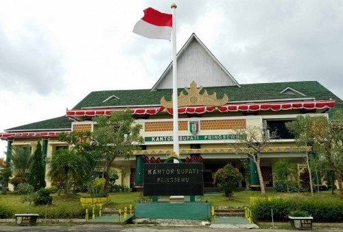 Rapat Khusus Pj. Bupati Pringsewu: Tiga Poin Penting untuk ASN dan Pelayanan Publik