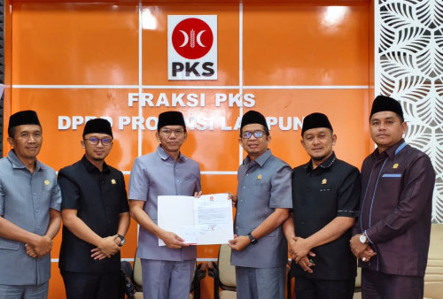 Yusnadi Resmi Pimpin Fraksi PKS DPRD Lampung