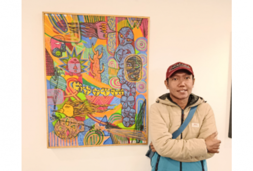 Seniman Joan Angkat Perjalanan Hidup Pascapandemi Lewat Karya Seni di Pameran Living Walls
