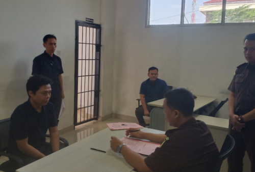 Curi Ponsel di Enam Lokasi, NHB Resmi Dilimpahkan ke Kejaksaan Pringsewu