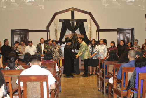 Hadiri Paskah Sabtu Sunyi, Wakil Wali Kota Yogyakarta Tekankan Pesan Persatuan dan Kolaborasi Kota