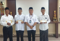 Pemerintah Kalurahan Condongcatur Beri Insentif dan BPJS Ketenagakerjaan untuk 51 Rois 