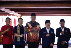 Plt. Bupati I Komang Koheri Hadiri Pelantikan Pengurus DPD Partai Nasdem Lampung Tengah 