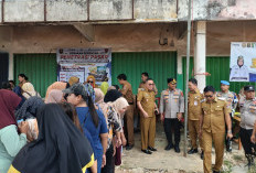 Polres Mesuji Salurkan Beras SPHP dan Sembako Murah untuk Warga Gedung Ram
