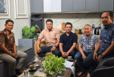 Respons Surat Audiensi, Kasat Intelkam Polres Metro Sambangi Sekretariat Kegiatan Sosialisasi Antikorupsi Kota Metro