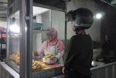 23 Tahun Berjualan Gorengan, Kartiyem di Metro Jadi Cerminan Kartini Masa Kini