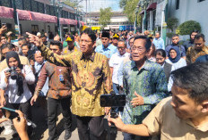 Tinjau Pasar Beringharjo, Menkeu Purbaya Sebut Ekonomi Rakyat Masih Terjaga