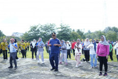 Plt Bupati Lampung Tengah Pimpin Apel dan Senam ASN, Tekankan Disiplin serta Pelayanan Prima