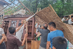 Warga Tubaba Tertimpa Musibah Rumah Roboh, Lazismu Salurkan Bantuan dan Dukungan