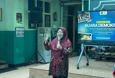 Bawaslu Yogyakarta Ajak Siswa SMP Belajar Demokrasi, Beda Pilihan Tak Perlu Bermusuhan