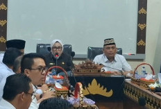 Rapat DPRD dan Wali Kota Metro Digelar Tertutup, Publik Dipertanyakan