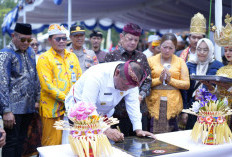 Plt Bupati Lampung Tengah Resmikan Pura Dalem Giri Buana Lewat Upacara Ngenteg Linggih