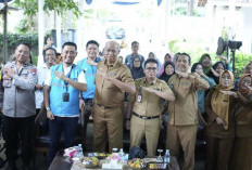 PLN Beri Sambungan Listrik Gratis untuk 12 Rumah Warga Pra Sejahtera di Metro