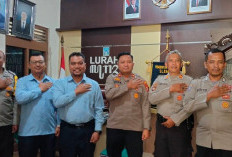 Perkuat Sinergi Kamtibmas, Kapolsek Depok Timur Baru Jalin Silaturahmi dengan Pemkal Condongcatur