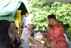 Sambut Lebaran, Pemkab Lampung Tengah Gelar Pasar Murah di Seputih Raman