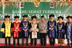 Bupati Ardito Hadiri Wisuda STIS Darusy Syafa’ah, Tegaskan Pentingnya Pendidikan Syariah