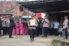 Ribuan Pelayat Antar Kepergian Aipda Triyoto